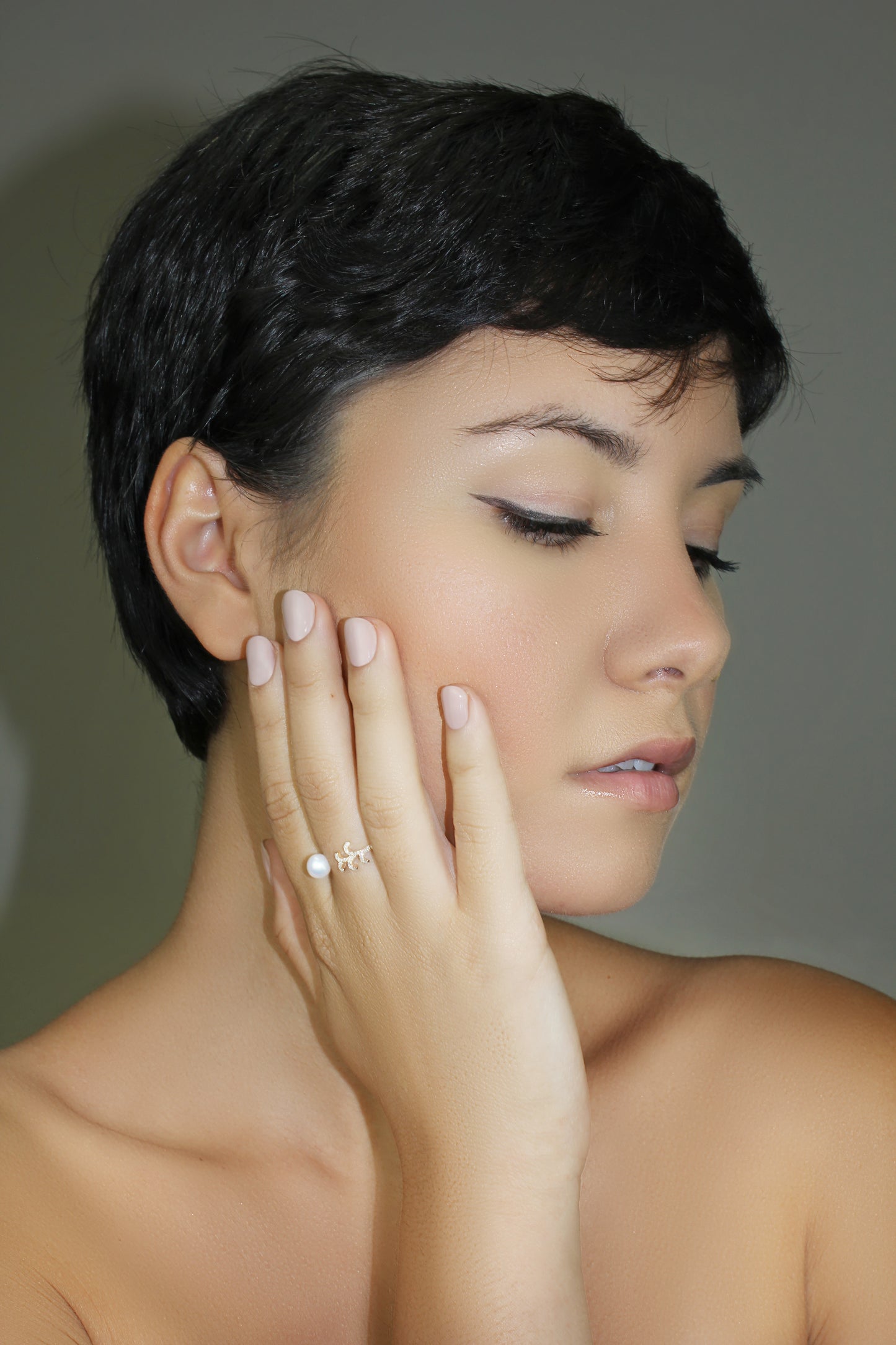 Belantina 1/10 Carat Diamond and Freshwater Pearl Open Leaf Ring In 14K Gold