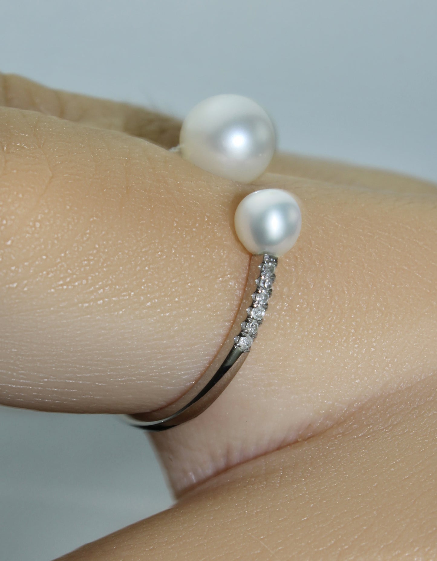 Belantina 1/20 Carat Diamond Double Freshwater Cultured Pearl Open Ring In 14K Solid Gold