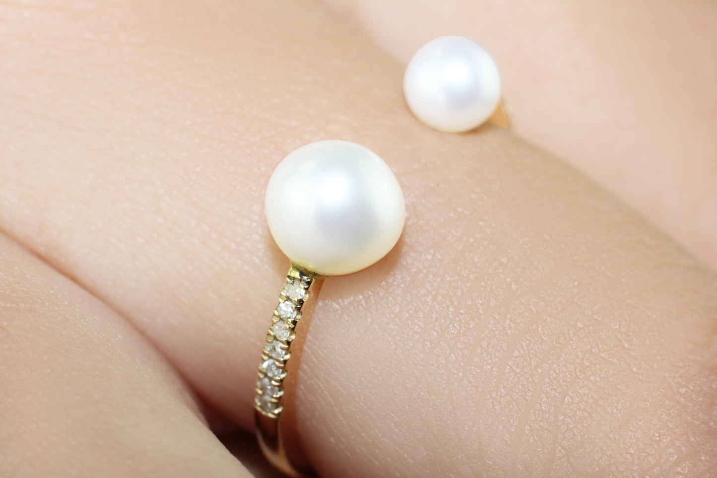 Belantina 1/20 Carat Diamond Double Freshwater Cultured Pearl Open Ring In 14K Solid Gold