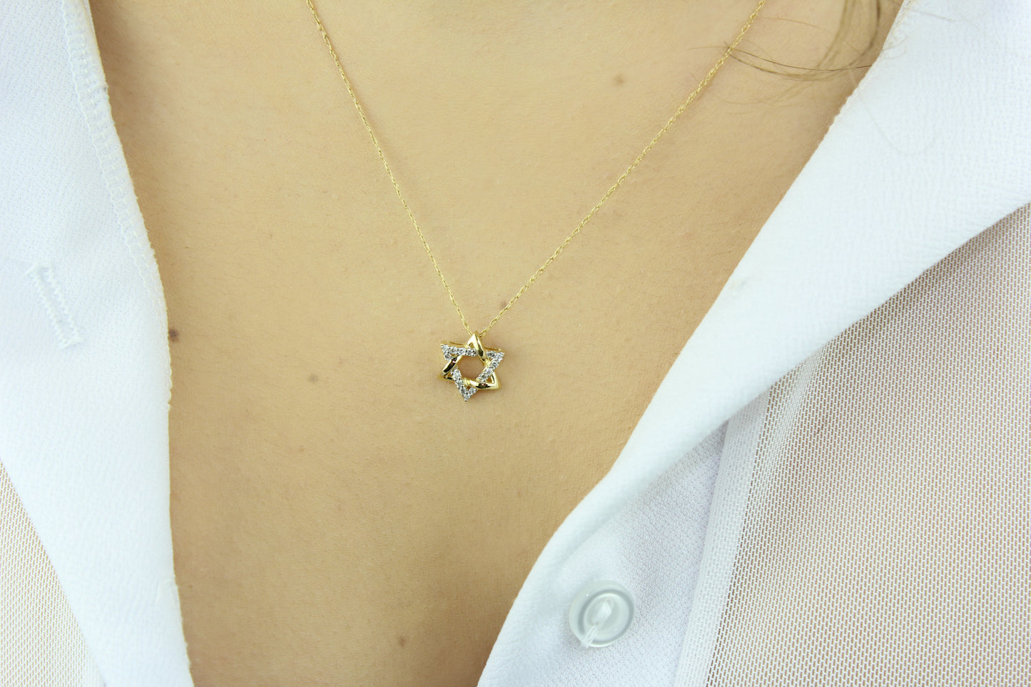 Belantina 14K Gold Star Of David Pendant With 15 Natural Diamonds