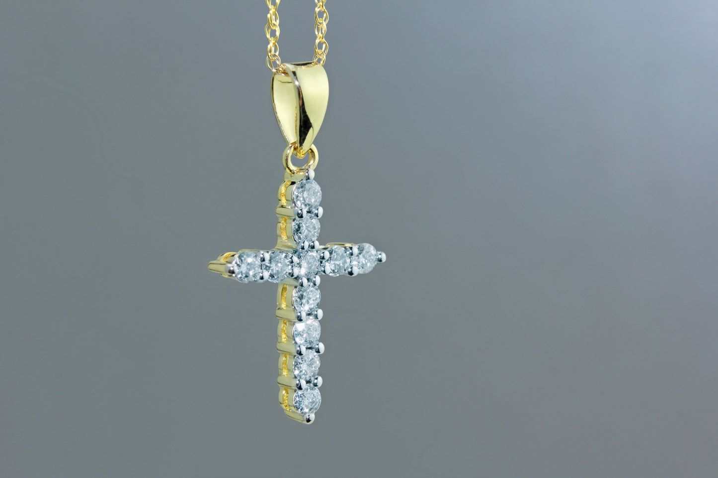 Belantina 14K Gold Natural Diamond Cross Pendant Necklace (1/3ct)