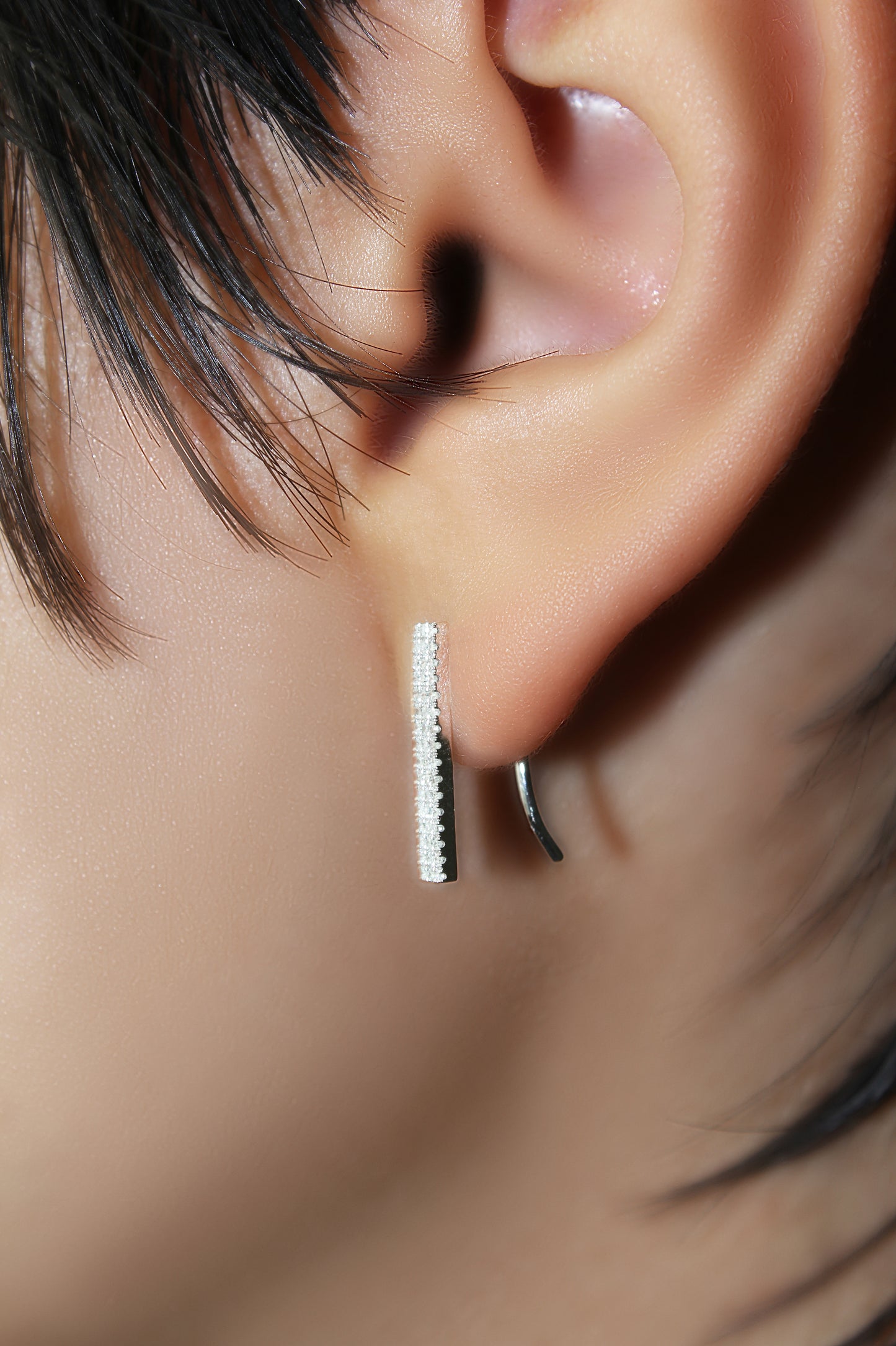 Belantina 1/4 Carat Diamond Climber Bar Earrings In 14K Gold With Ear Wire