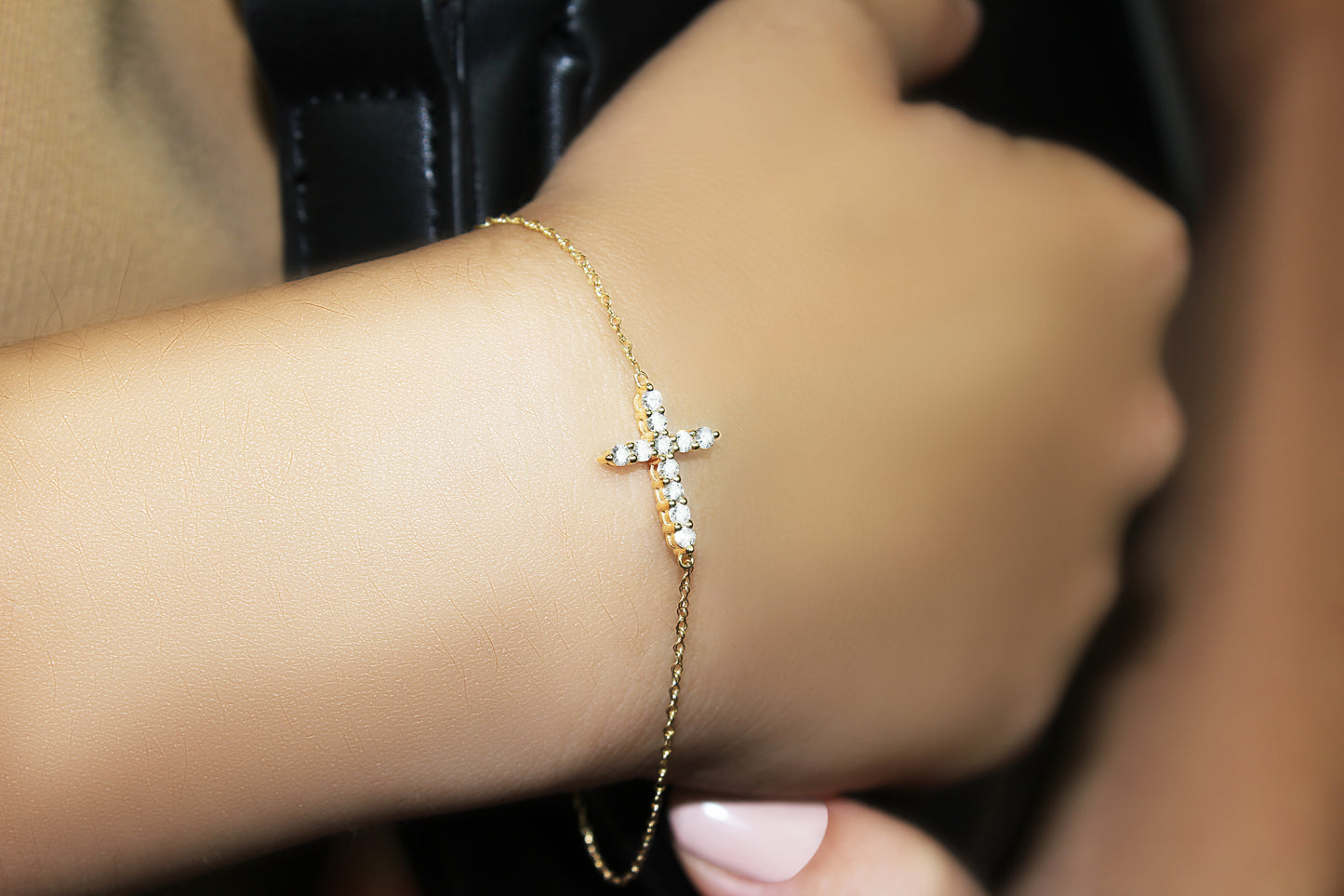Belantina Diamond Sideways Cross Bracelet In 14k Gold